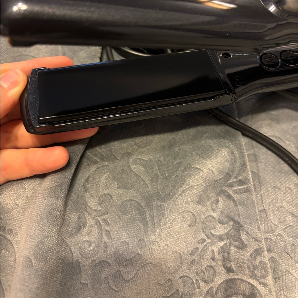Paul Mitchell Flat Iron